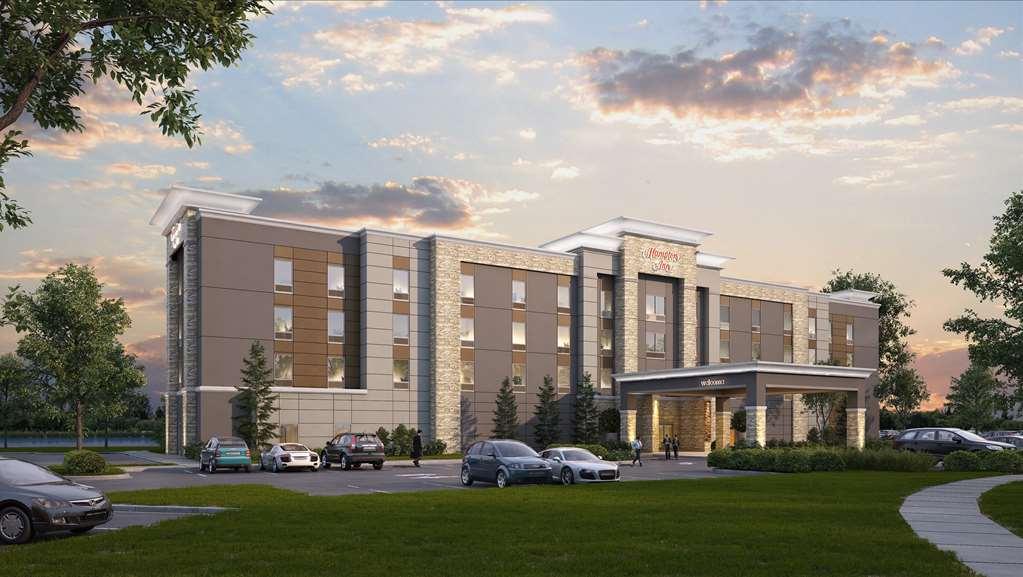 Hampton Inn By Hilton Wichita Northwest Exterior photo